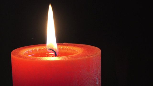 Brennende Kerze