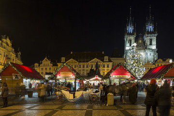 Obraz premium Christmas light. Old Town Square at Christmas time, Prague, Czech Republic.