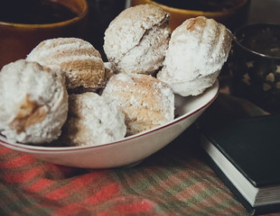 cookies with powder