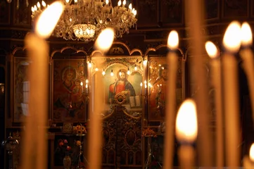 Fotobehang Burning candles in orthodox church © bellakadife