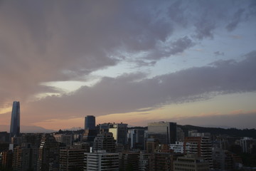 Obraz premium Amazing sunset clouds in Santiago, Chile