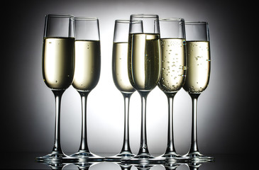 champagne glasses with bubbles
