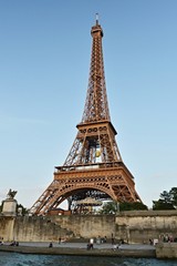 Fototapeta na wymiar Paris - La Tour Eiffel - Le Sacré coeur - panoramique