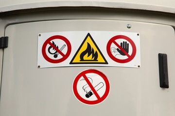 Flammable material container