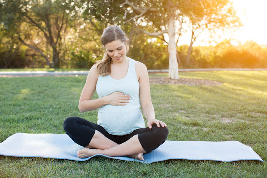 Pregnant yoga