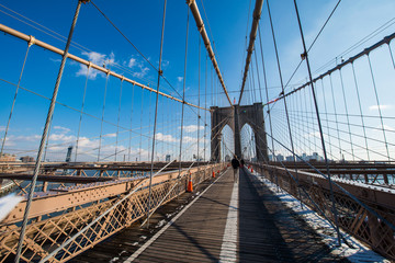 Fototapeta premium Most Brookliński w Nowym Jorku w jasny letni dzień