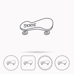 Fototapeta premium Skateboard icon. Skating sport sign.