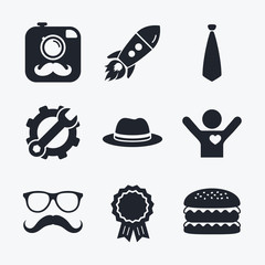 Fototapeta premium Hipster photo camera icon. Glasses symbol.