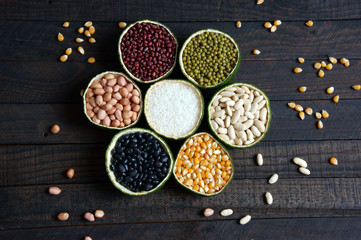 Obraz na płótnie Canvas cereals, healthy food, fibre, protein, grain, antioxidant