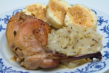  baked rabbit meat with cabbage and dumpling