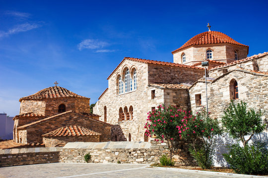 Panagia Ekatontapyliani, Byzantine church in Parikia town, Paros, Greece
