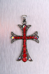 Silver cross pendant - obrazy, fototapety, plakaty