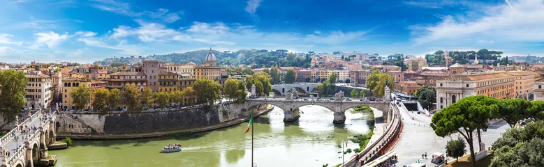 Fotobehang Uitzicht boven Rome en Tiber in Rome © Sergii Figurnyi