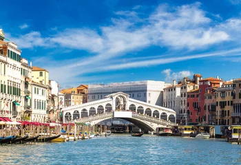 Printed kitchen splashbacks Rialto Bridge Gondola at the Rialto bridge in Venice