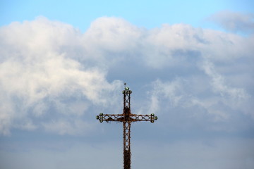 Kreuz am Himmel