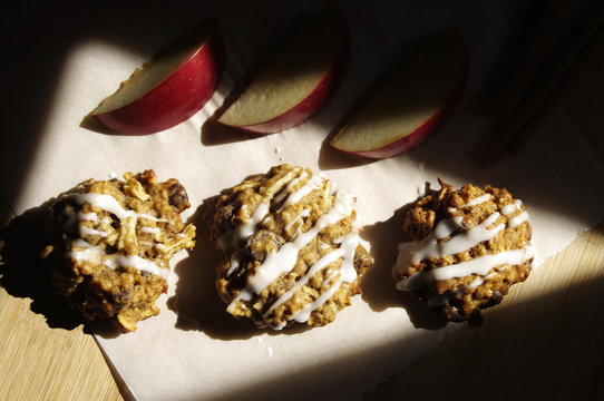 Fresh Homemade Apple Cinnamon Cookies 