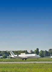 Business jet landing