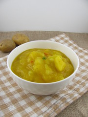 Kartoffel-Kürbis-Suppe