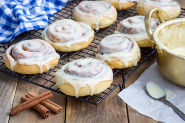 Homemade cinnabons cinnamon rolls with cream cheese glaze