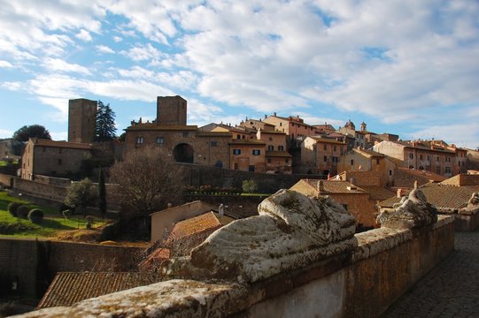 Tuscania-Scorcio da Piazza Basile