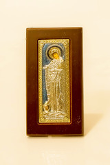 православная икона небольшого размера необычной формы вытянутого прямоугольника - obrazy, fototapety, plakaty