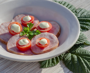 Tomatoes with mayonnaise