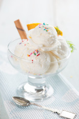 vanilla ice cream