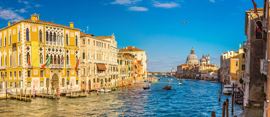 Naklejka premium Basilica Santa Maria della Salute in Venice