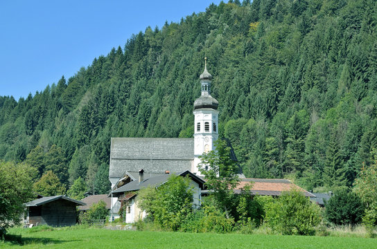 das bekannte Bergdorf Sachrang im Chiemgau in Oberbayern,Deutschland