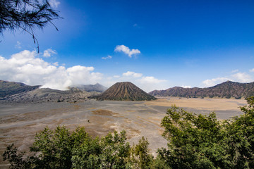 Naklejka premium ijen crater