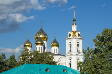 Fototapeta na wymiar Dmitrov, Russia, Uspensky cathedral in Dmitrov Kremlin
