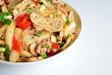 Spicy pork vermicelli