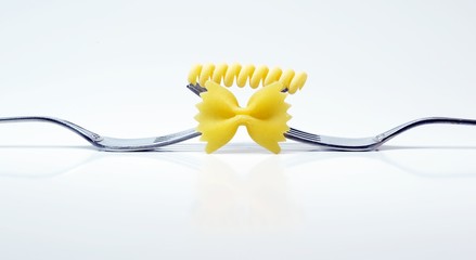 pasta cruda