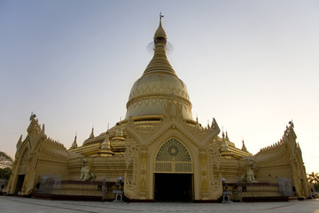 Naklejka premium Myanmar: Bagan Temples on the Plain