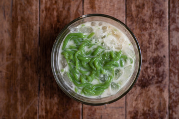 traditional thai dessert (Lot Chong)
