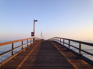 pier with yellow lines