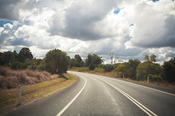 Fototapeta na wymiar Australian mountain highway