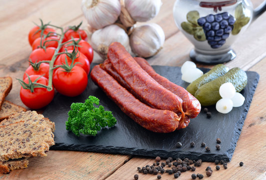 Landj&auml;ger auf schiefer / Wurst - Rohwurst