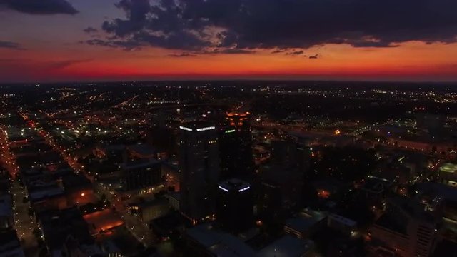 Aerial Alabama Birmingham
Aerial video of downtown Birmingham in Alabama.
