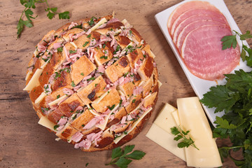 cheesy pull apart bread
