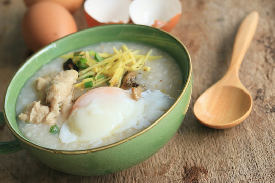 rice porridge with minced pork