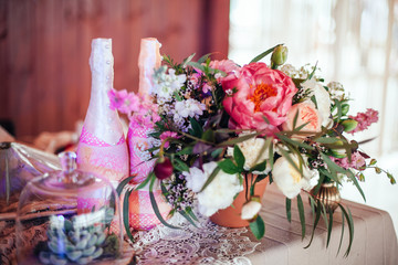 wedding decoration,flower decoration on the table, rustic