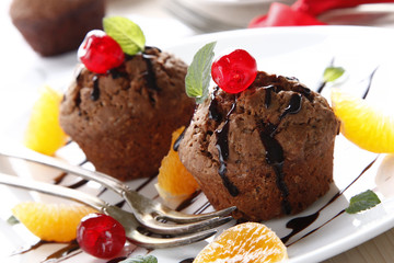 Fototapeta na wymiar Chocolate cupcake