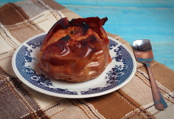 Baked apple