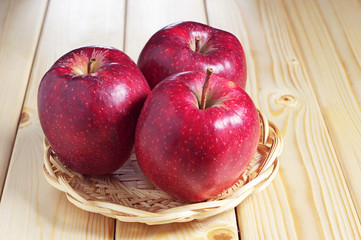 Large red apples