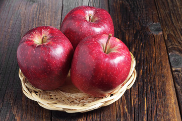Large red apples