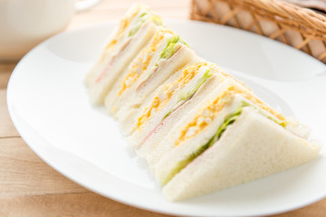 サンドウィッチ