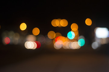 Nachts Strassenverkehr Rücklichter