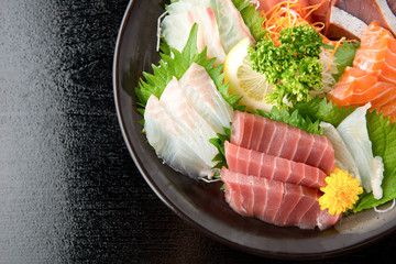 刺身盛り合わせ