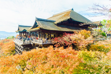 Fototapeta na wymiar Beautiful Architecture in Kiyomizu temple at Kyoto Japan
